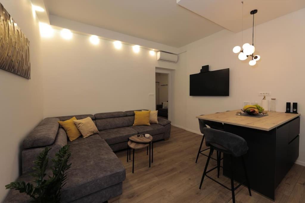 ספליט Tata Apartment מראה חיצוני תמונה